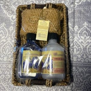 NWOT- 4 Piece Grass Basket-Lavender Scent